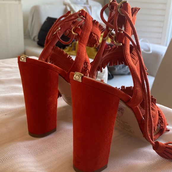 Guess High Heals - Picture 4 of 8